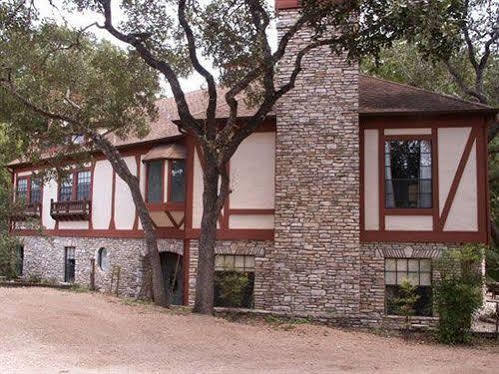 Creekhaven Inn & Spa Wimberley Esterno foto